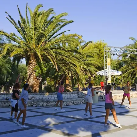 Camping Happy Camp Mobile Homes In Torre Rinalda